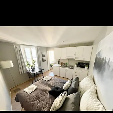 Apartment Ad Center *